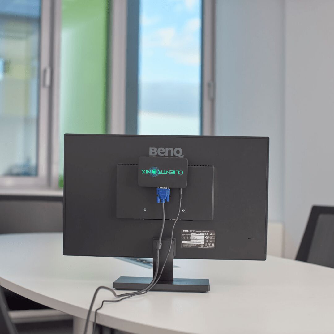 Clientronix KV1 plug and play zero client device